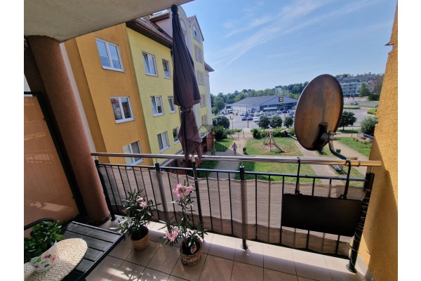 Świnoujście, 11 Listopada, 2 pokojowe słoneczne mieszkanie przy osiedlu Platan z balkonem