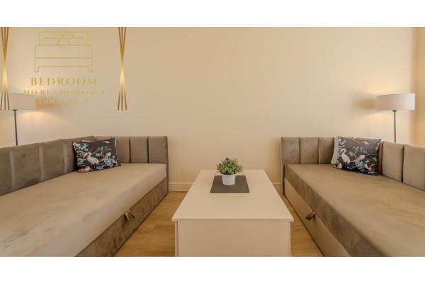 gryficki, Rewal, Warszawska, Apartament z ogr&oacute;dkiem 3 piętrowy przy plaży w Rewalu nad morzem