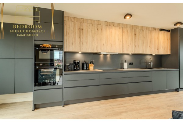 kołobrzeski, Kołobrzeg, Artyleryjska, Penthouse - apartament z dużym tarasem - 4 pokoje na ostatnim piętrze