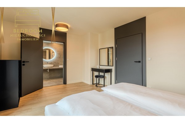 kołobrzeski, Kołobrzeg, Artyleryjska, Penthouse - apartament z dużym tarasem - 4 pokoje na ostatnim piętrze