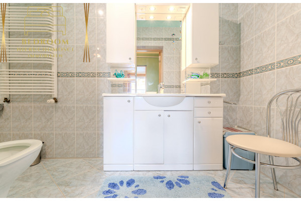 Świnoujście, Paderewskiego, Mieszkanie 3 pokoje z garażem blisko promenady dla rodziny