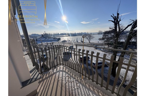 zachodniopomorskie, Świnoujście, Armii Krajowej, Apartament z widokiem na port w odrestaurowanej kamienicy - CENTRALA