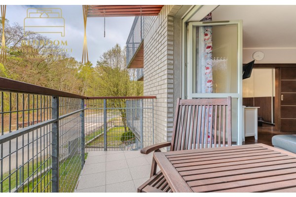 Świnoujście, Bałtycka, Apartament przy lesie - 300m do plaży na sprzedaż - 2 pokoje + garaż