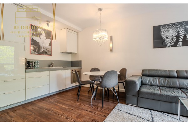 Świnoujście, Bałtycka, Apartament przy lesie - 300m do plaży na sprzedaż - 2 pokoje + garaż